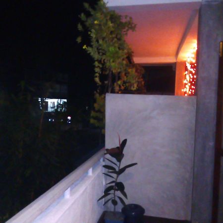 Villa Maleena Hikkaduwa Buitenkant foto