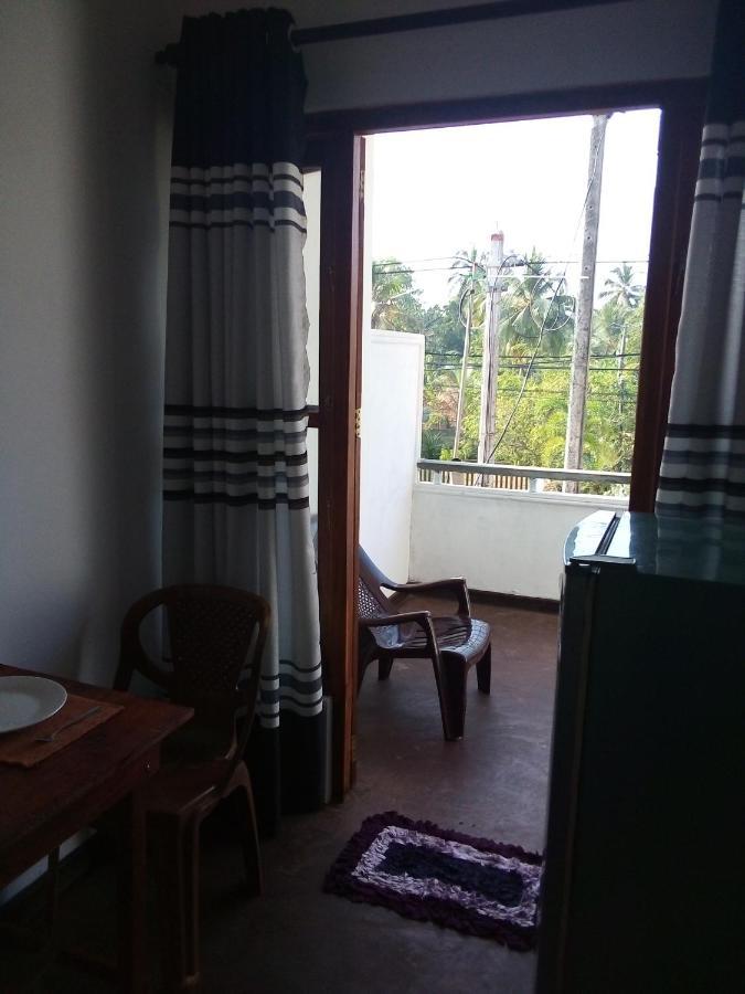 Villa Maleena Hikkaduwa Buitenkant foto
