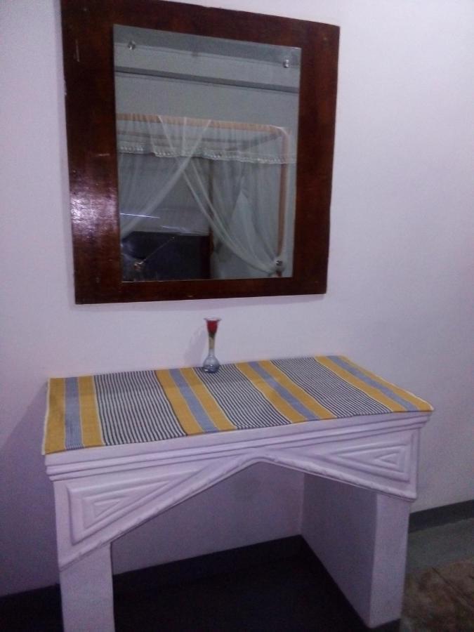 Villa Maleena Hikkaduwa Buitenkant foto