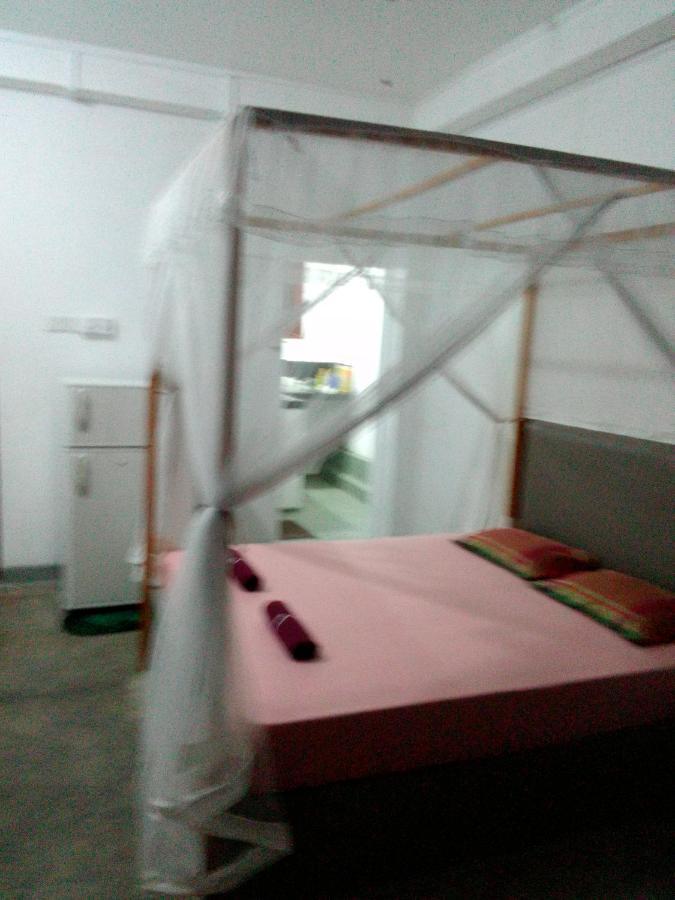 Villa Maleena Hikkaduwa Buitenkant foto